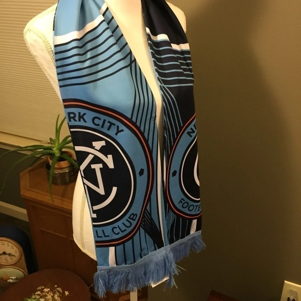 Adidas New York City FC Soccer Coach's Scarf NWT